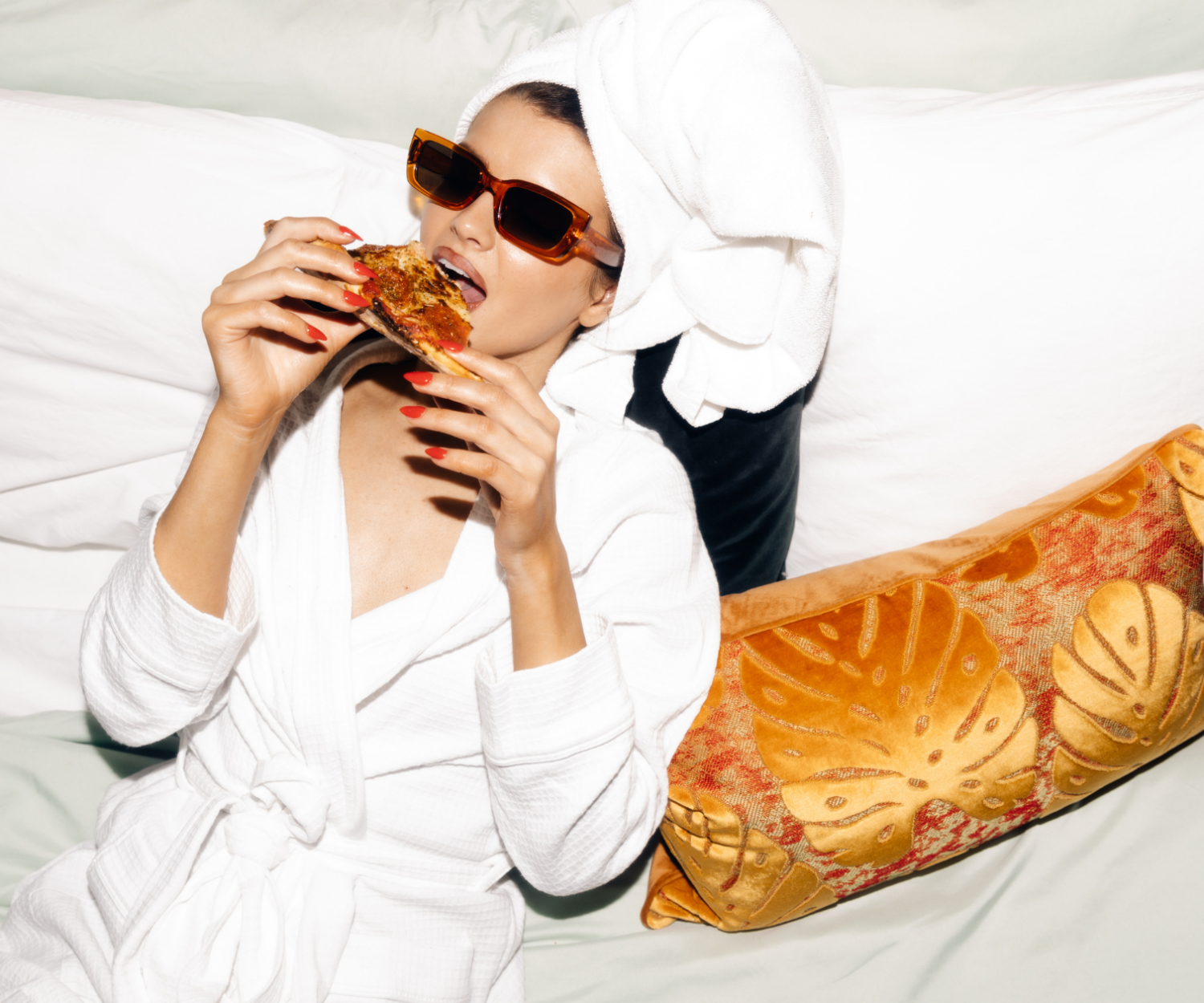 A social media influencer creating engaging content for Instagram and TikTok, promoting a lifestyle brand in Poland